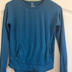 Long sleeve girls sweater